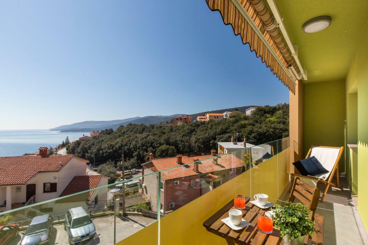 Apartment Dora Rabac Exterior foto